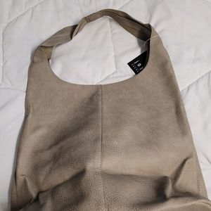 Joy Susan Hobo bag tan